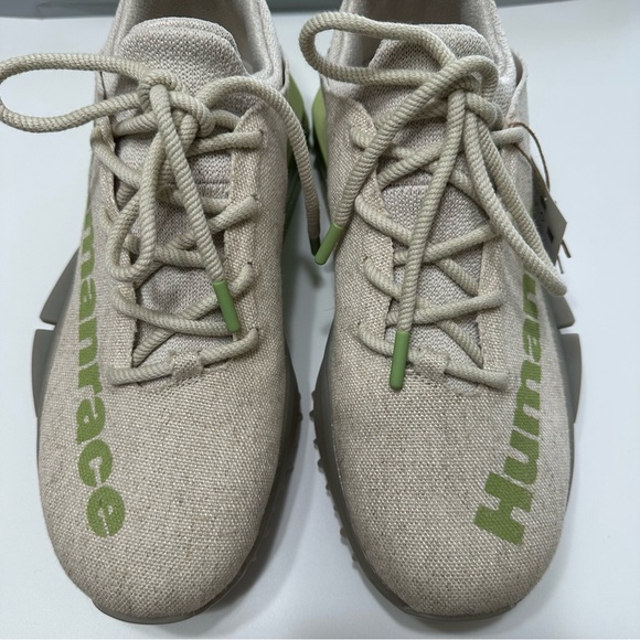 adidas 
Unisex. Men\'s size 9.5, Women\'s size 10.5.
Pharrell Humanrace Mint main image 13